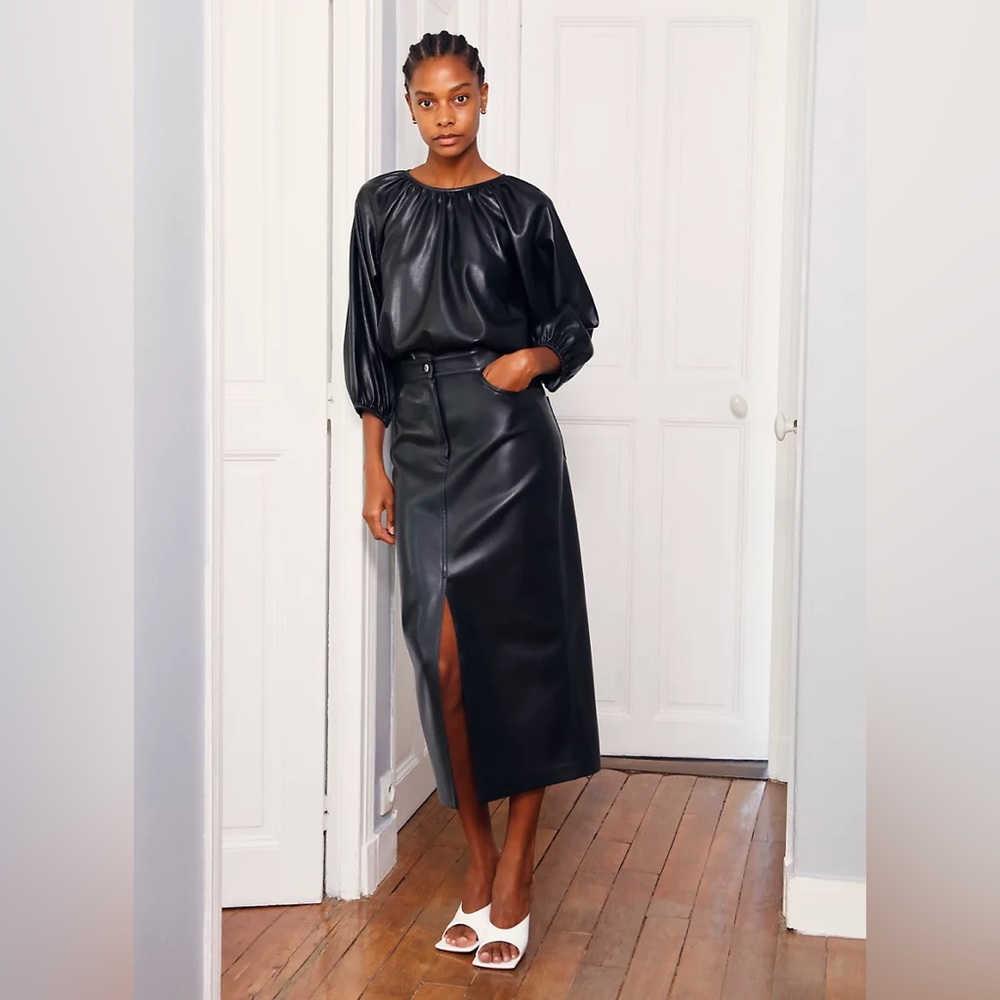 Aritzia Wilfred Bica Skirt
